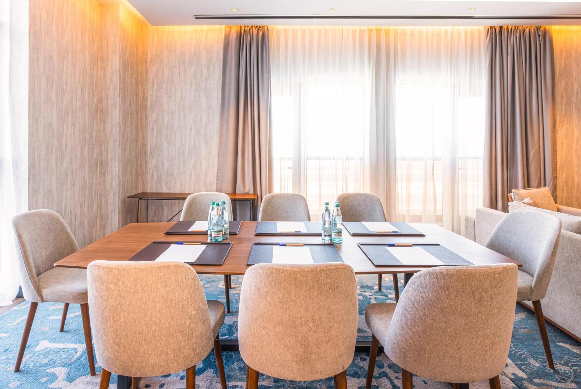 Hilton Garden Inn Samarkand Afrosiyob Экстерьер фото