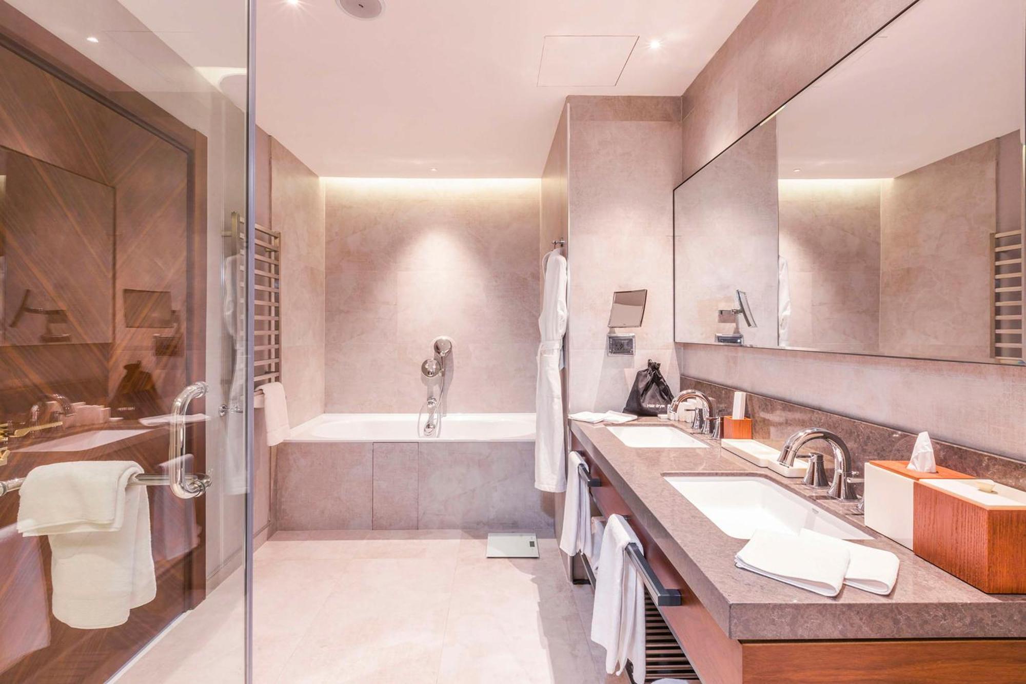 Hilton Garden Inn Samarkand Afrosiyob Экстерьер фото